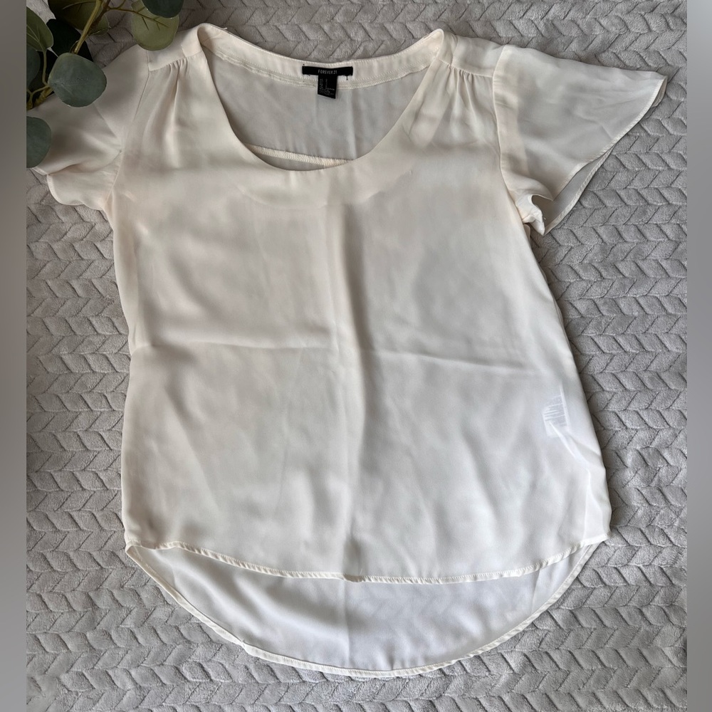 Cream blouse with flutter sleeves, S
